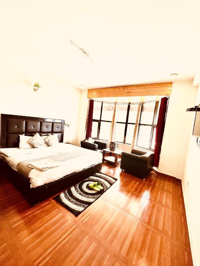 Hotel Hadimba - In City Center Manāli Esterno foto