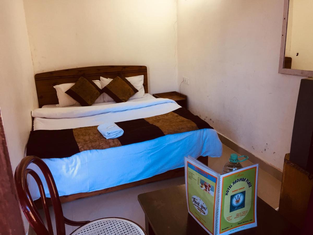Hotel Hadimba - In City Center Manāli Esterno foto