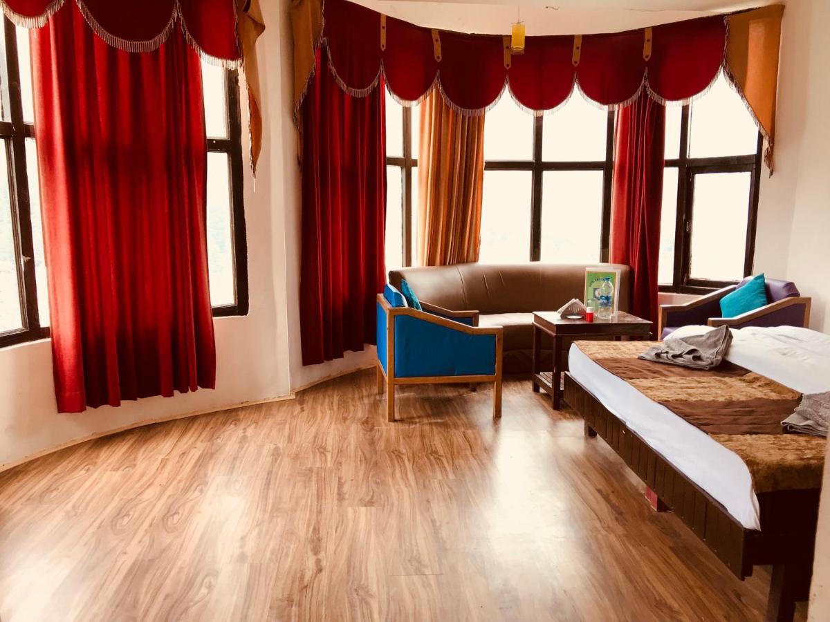 Hotel Hadimba - In City Center Manāli Esterno foto