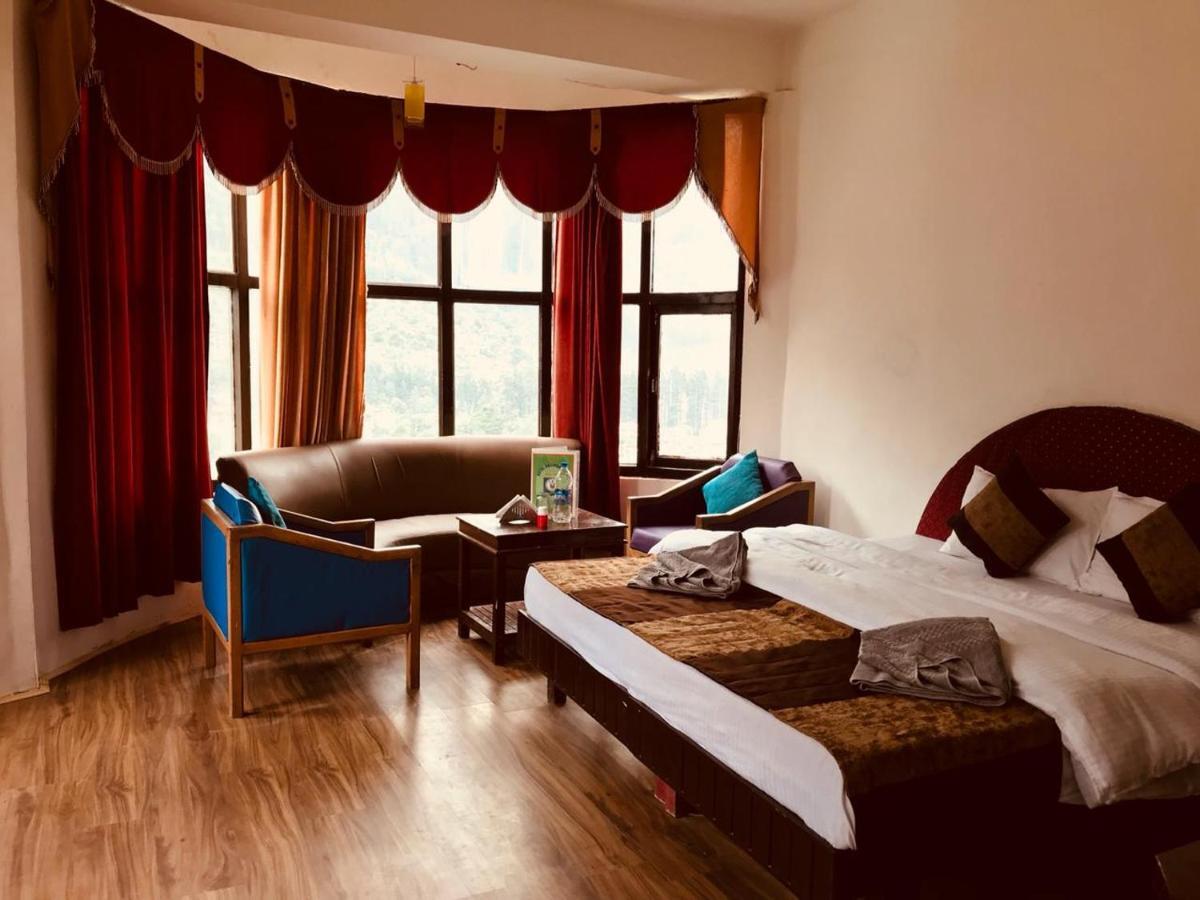 Hotel Hadimba - In City Center Manāli Esterno foto