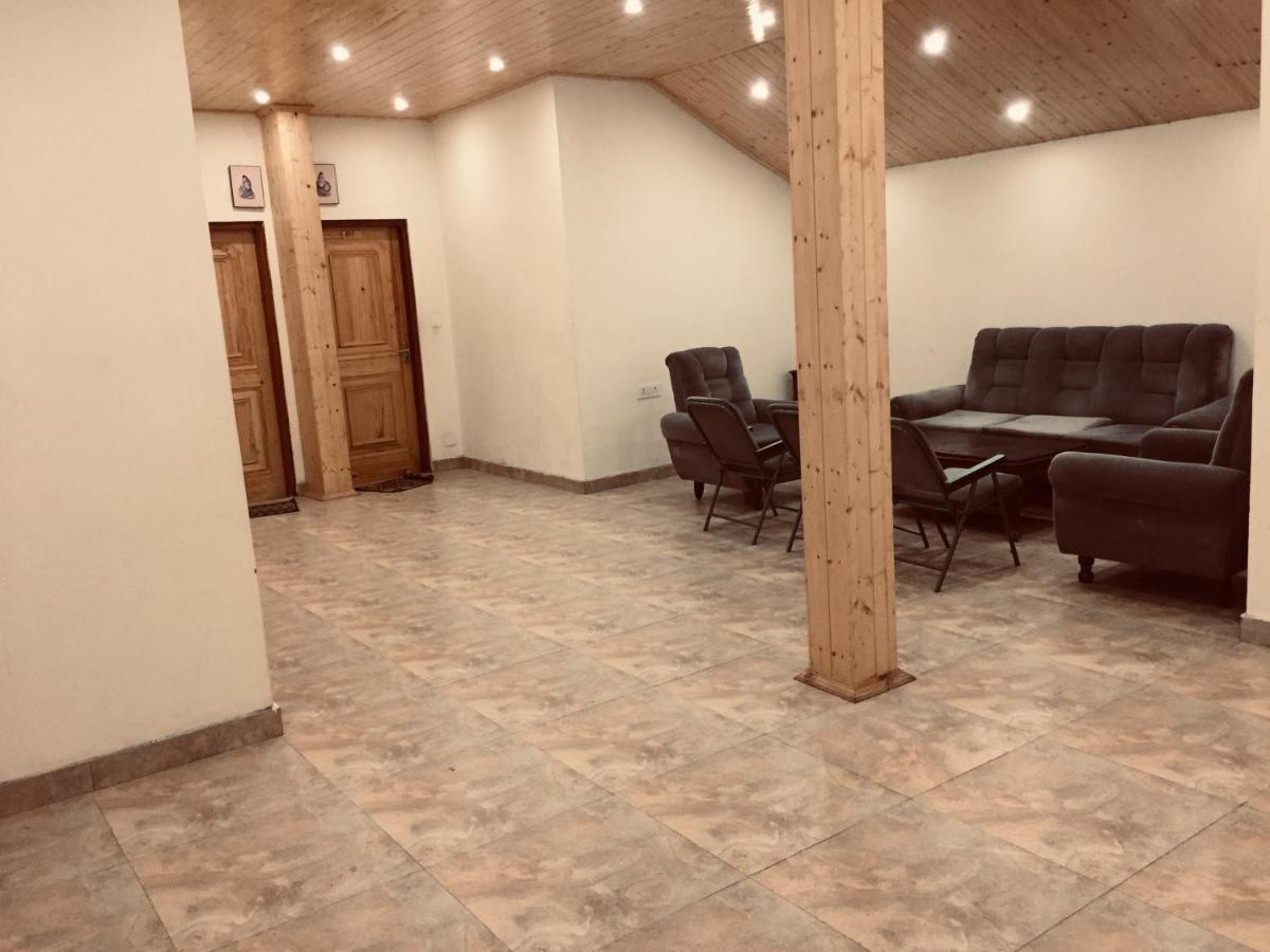 Hotel Hadimba - In City Center Manāli Esterno foto